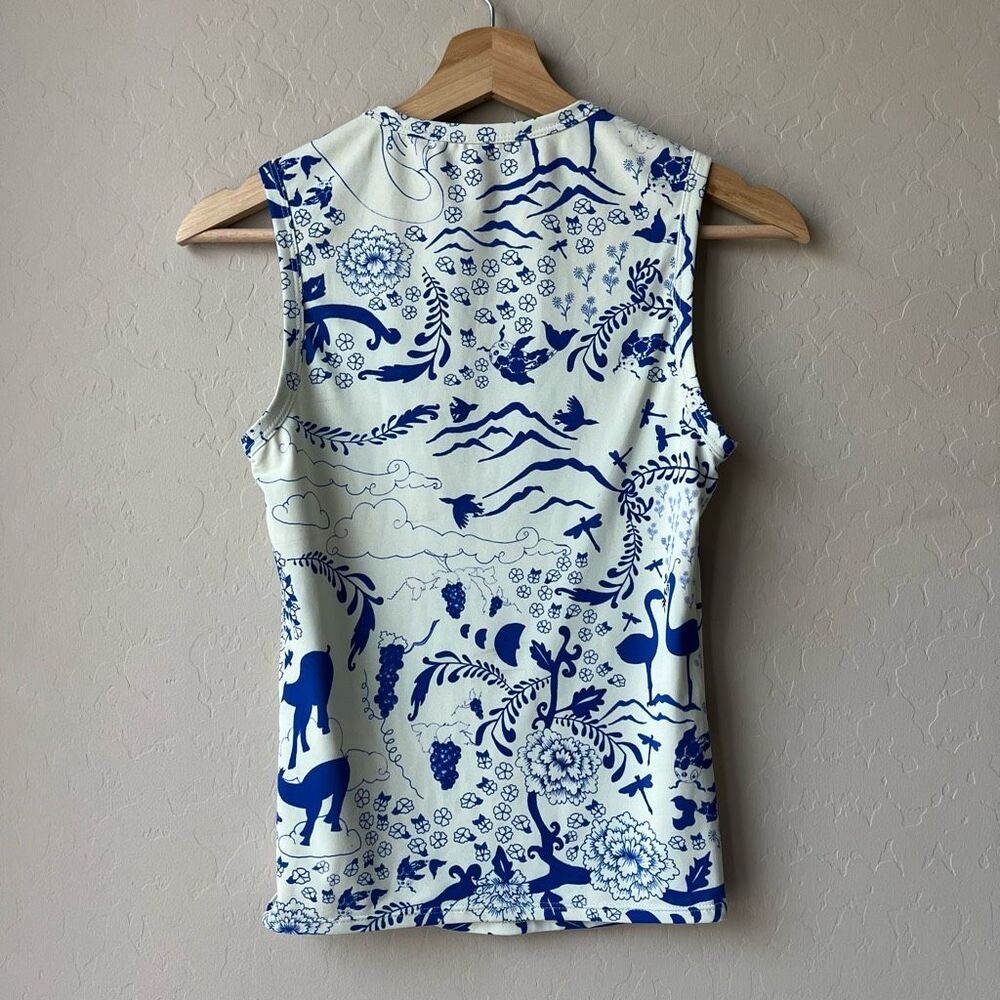 Dauphinette White Blue Porcelain Floral Print Sleeveless Tank Top Size Small - Picture 5 of 8